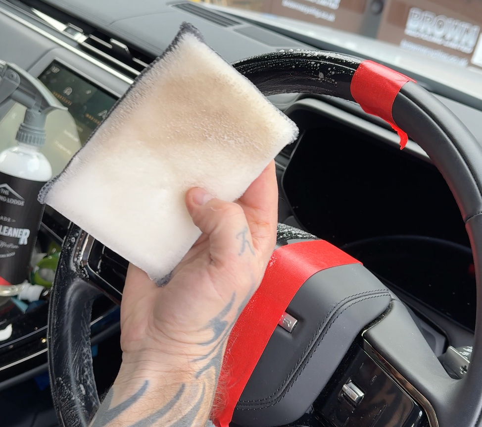 High performance Leather Cleaner 500ml – Safe Interior leather Cleaning Spray